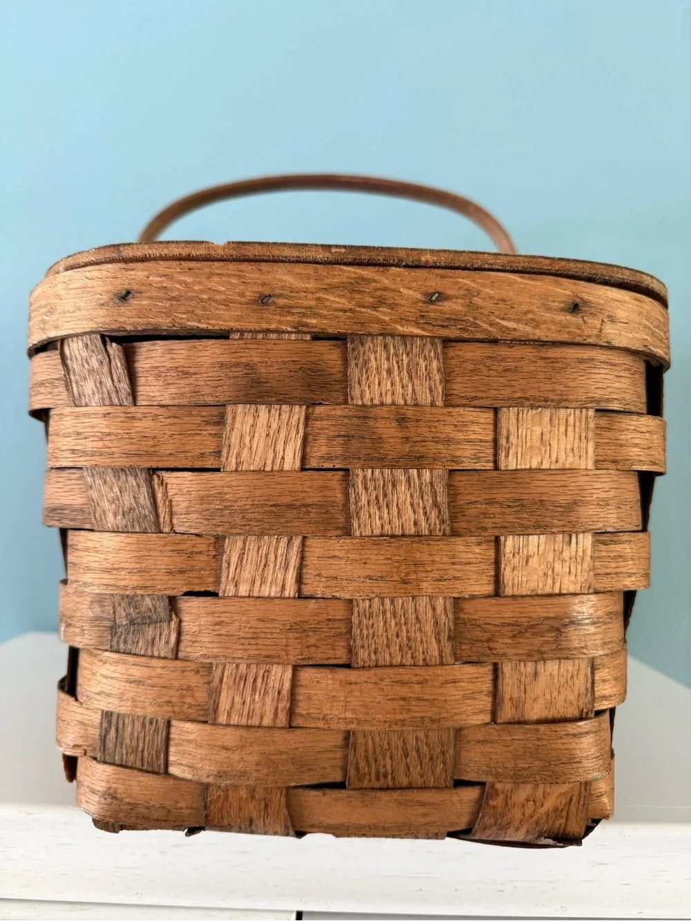 Vintage Large Woven Splint Wood Picnic Basket Double Swing Handle